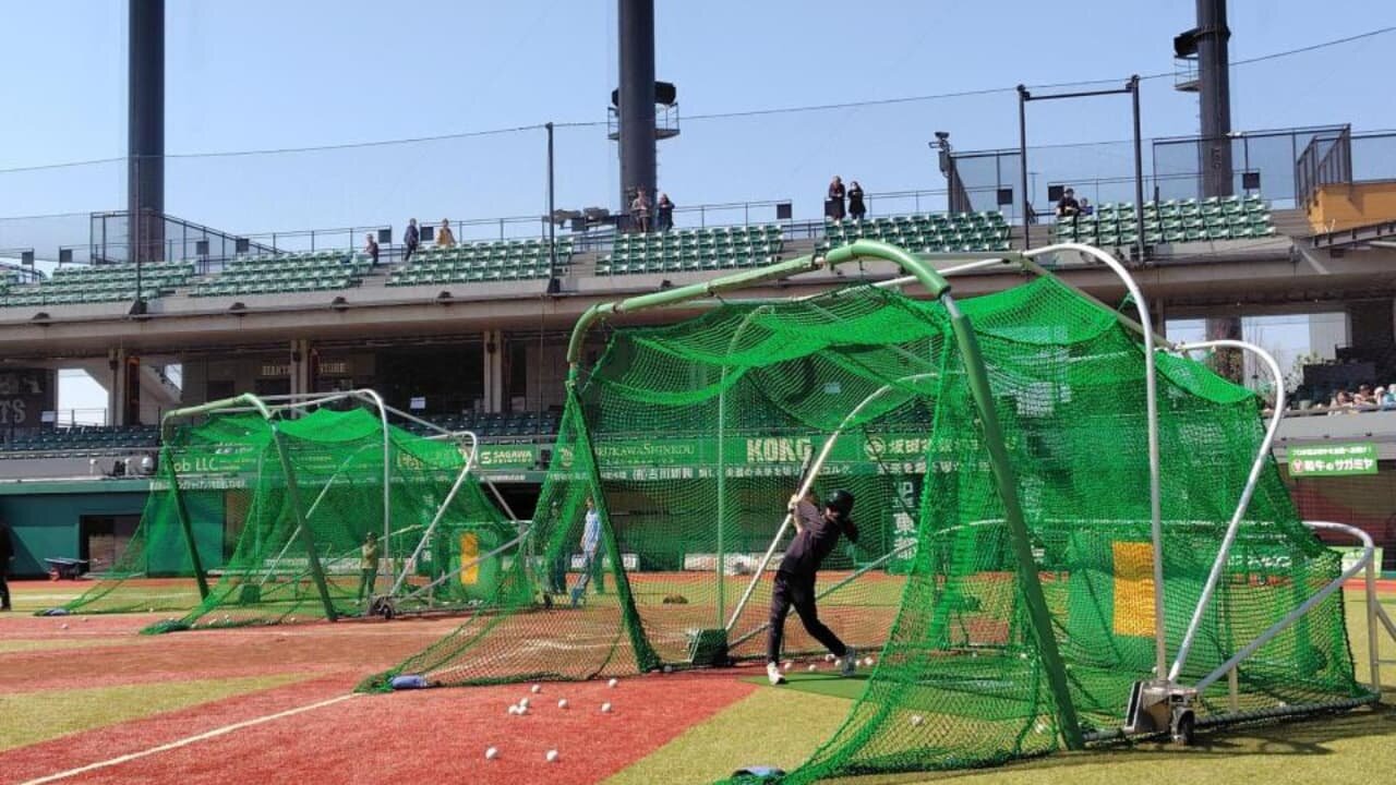 【レポート】約200名が快音響かす、Gタウンが都内最大級のバッティングセンターに様変わり！