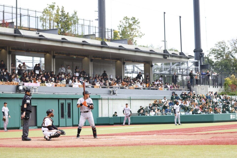 初の紅白戦に2,700人が沸く イベントも特別バージョンでスペシャルな1日に！